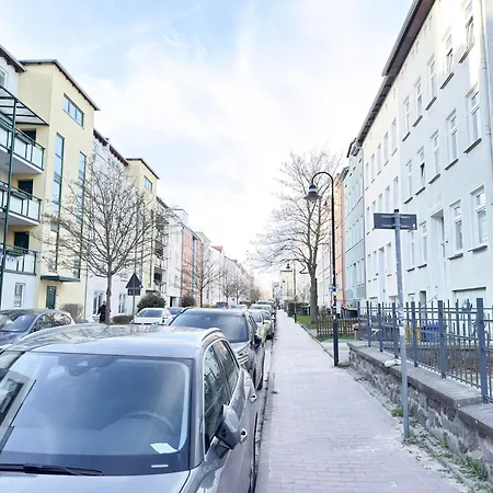 Zentrale Stadtoase, 600m Zum Hauptbahnhof Apartment *